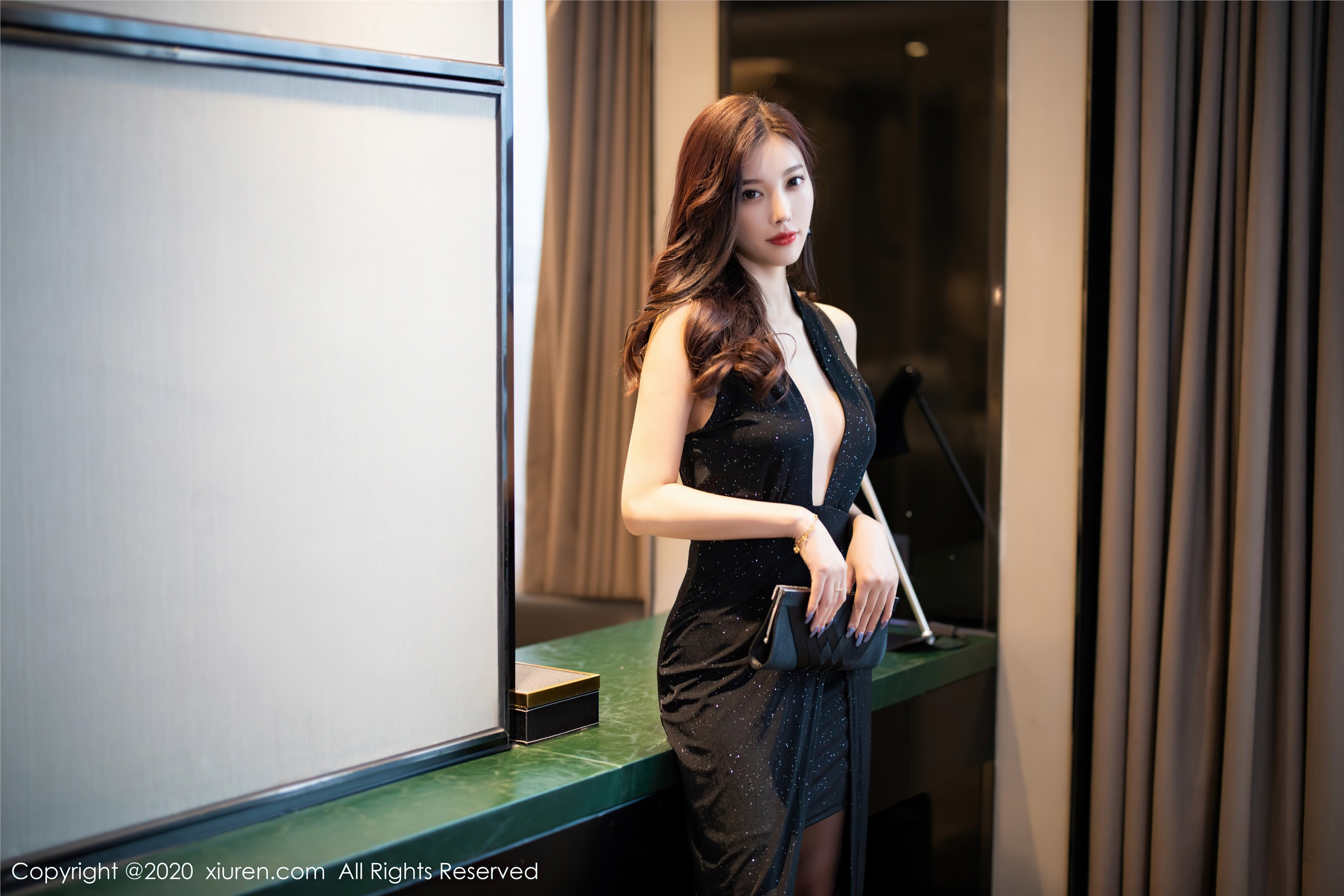 XIUREN秀人网 2020.09.28 Vol.2616 杨晨晨sugar